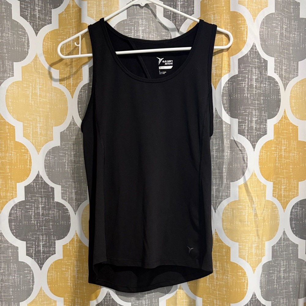 Old Navy Black Performance Scoop Neck Tank